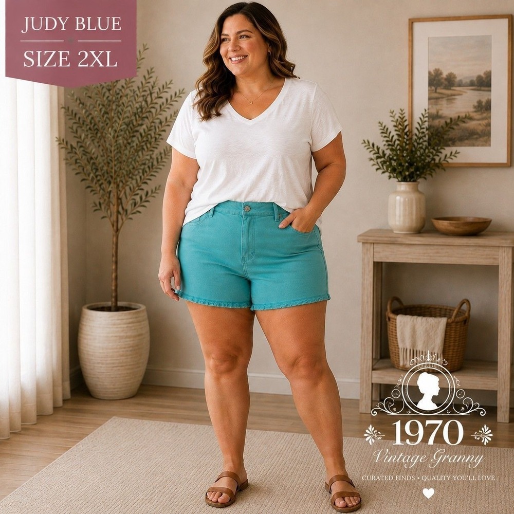 Judy Blue Teal Aquamarine Raw Hem Denim Shorts Mid Rise 2XL NWT